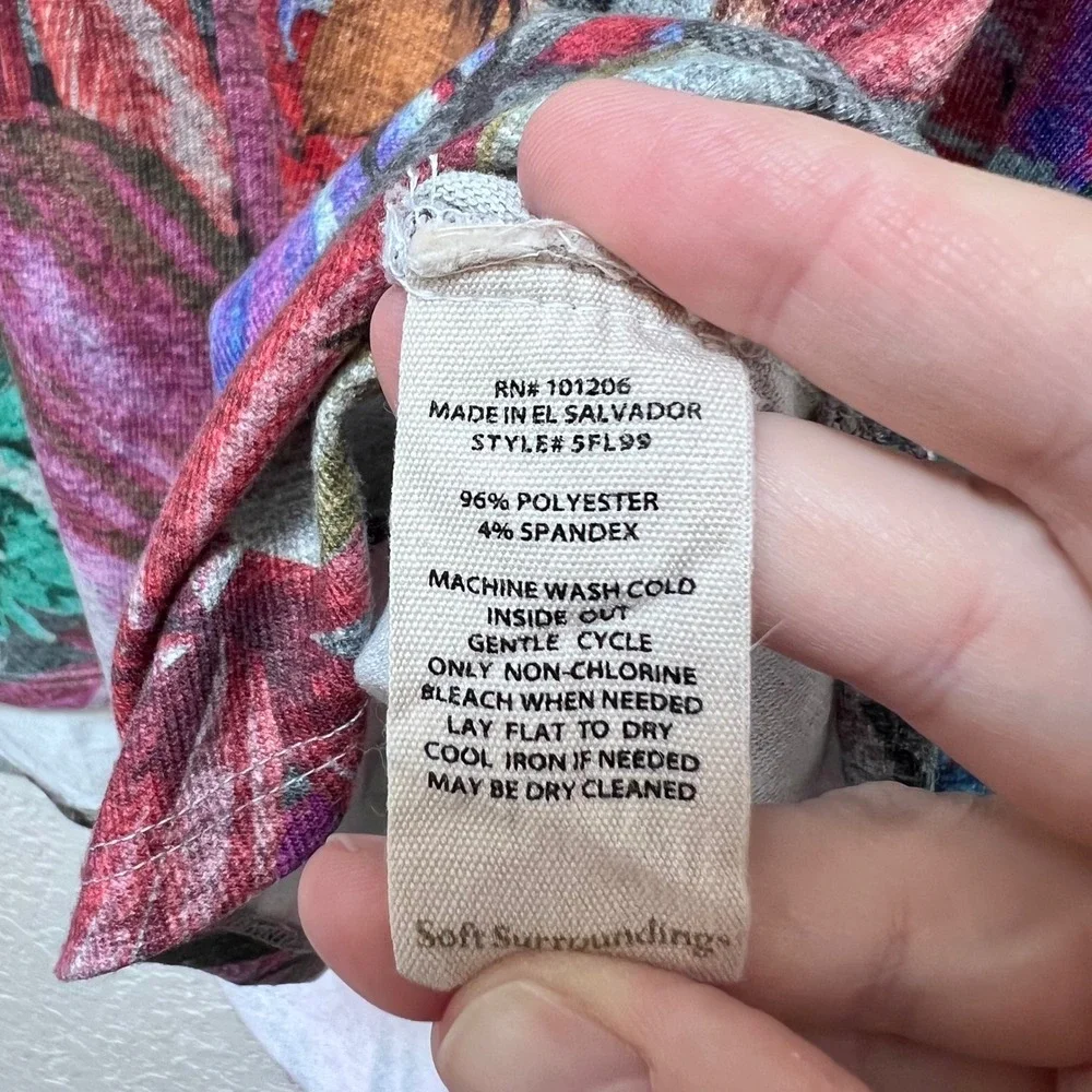 Soft Surroundings Floral V-Neck Long Sleeve Knit Top Purple Magenta 1X - Picture 4 of 5